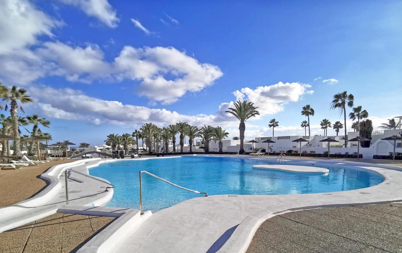 Calypso, Apartamento Completo Con Vistas Al Mar Y A La Piscina En กอสตา เตกีสเซ ภายนอก รูปภาพ