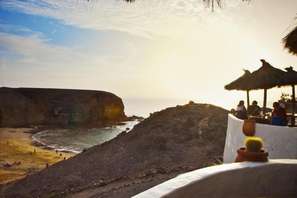 Calypso, Apartamento Completo Con Vistas Al Mar Y A La Piscina En กอสตา เตกีสเซ ภายนอก รูปภาพ